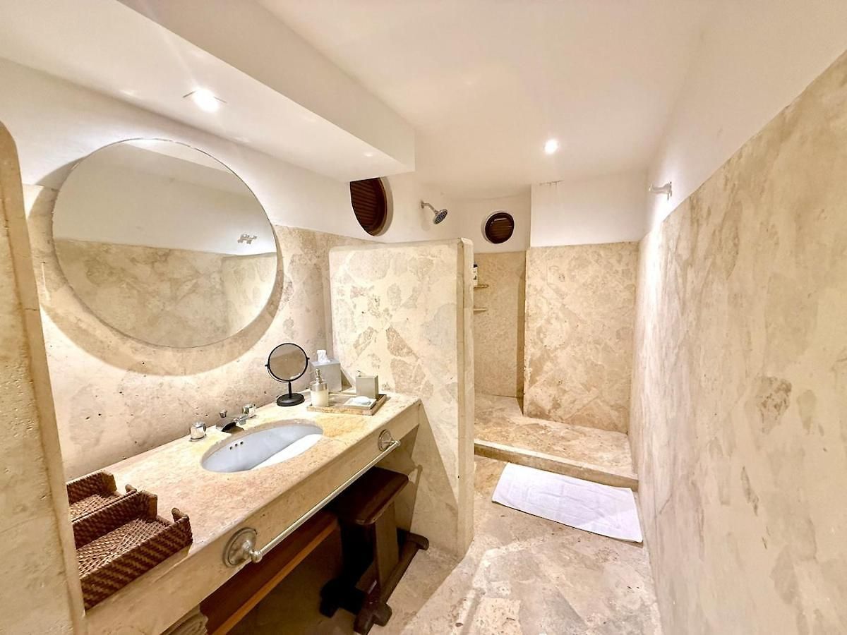 Calamari Homes - El Porvenir 205 - Walled Cartagena